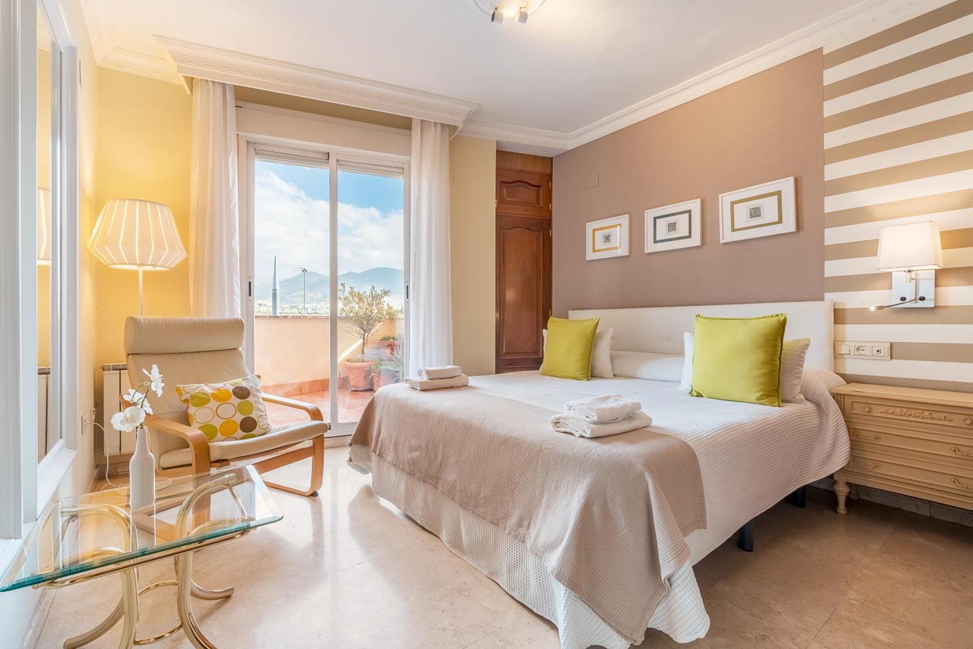 Apartamento Aravirma Гранада Екстериор снимка