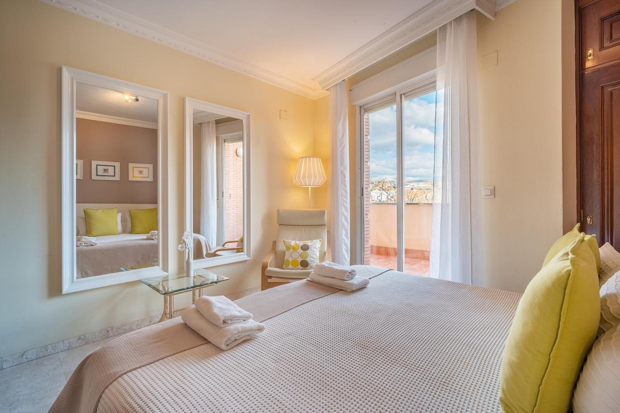 Apartamento Aravirma Гранада Екстериор снимка